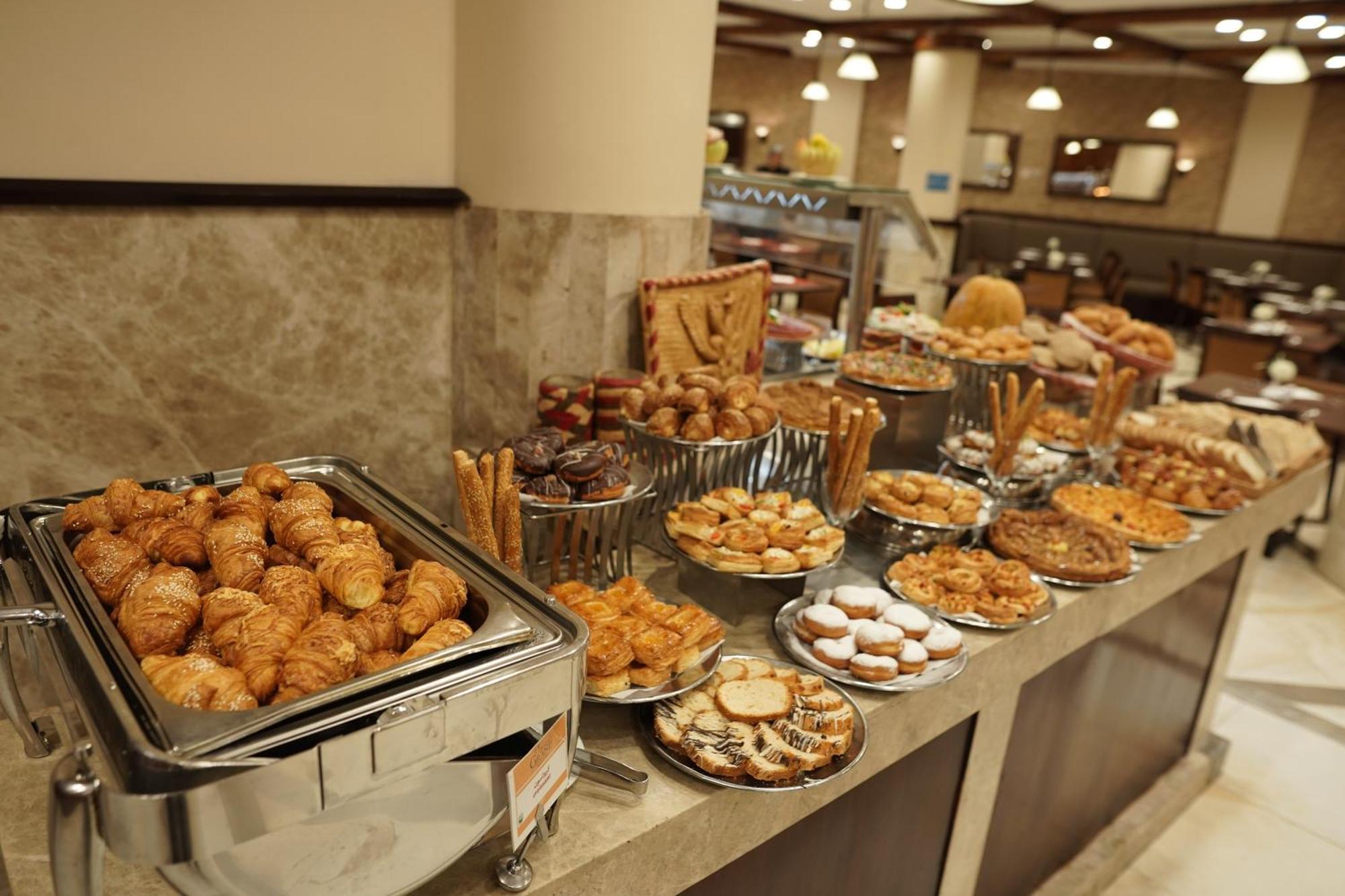 The Grand Plaza Hotel Smouha Alexandrië Buitenkant foto