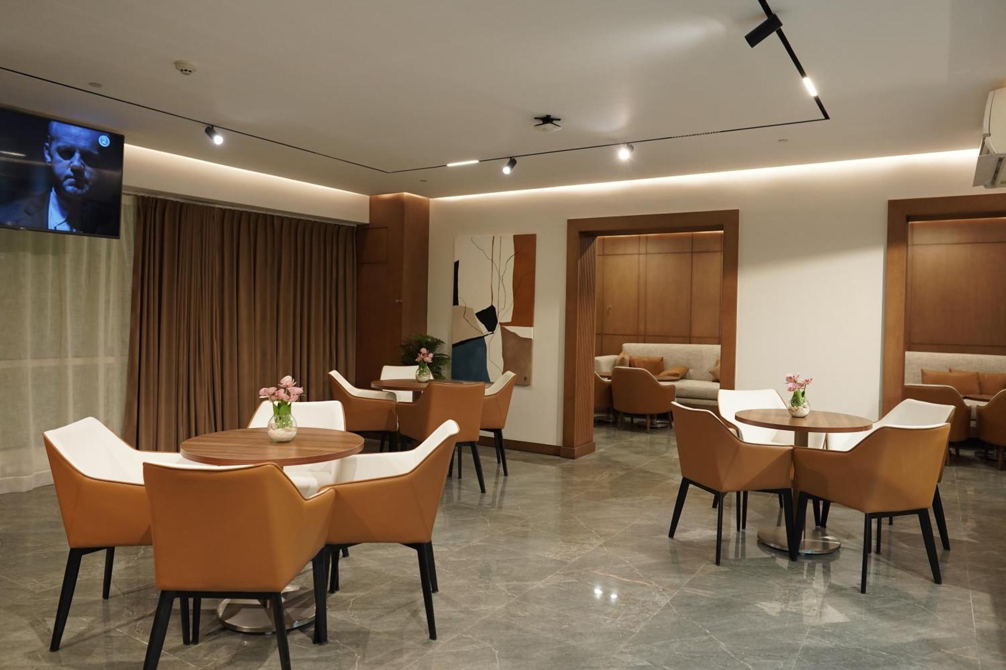 The Grand Plaza Hotel Smouha Alexandrië Buitenkant foto