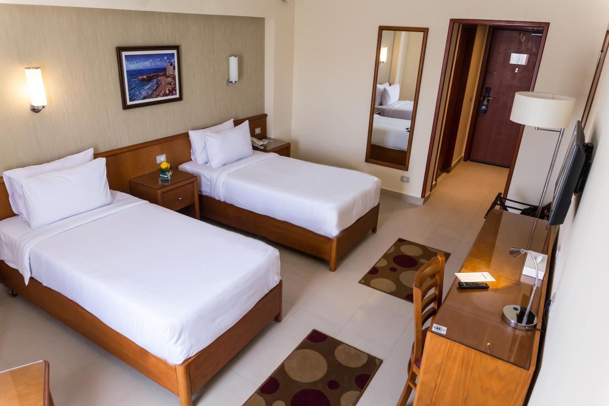 The Grand Plaza Hotel Smouha Alexandrië Buitenkant foto